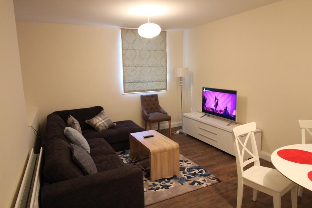 Salisbury Renovated Apartment